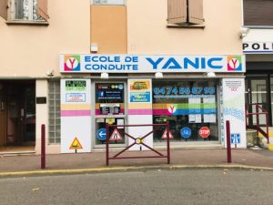 Image de l'auto-école à Le Peage De Roussillon, ECF Yanic - Le Péage-de-Roussillon