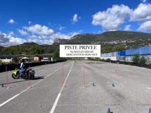 Image de l'auto-école à Nice, Auto-école des Lycées