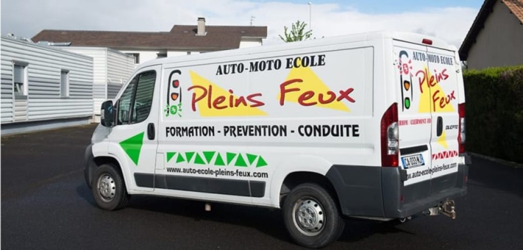 Auto-école Pleins Feux – Les Bughes — photo 1