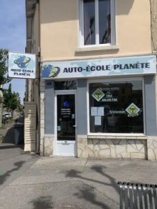 Image de l'auto-école à Valence, Auto-école Planète - Place de la Paix