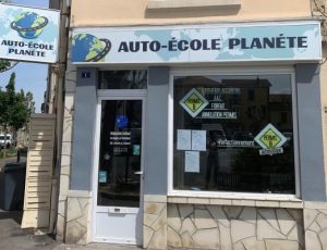 Image de l'auto-école à Valence, Auto-école Planète - Place de la Paix