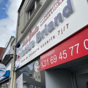 Image de l'auto-école à Savigny Sur Orge, Auto-école Aristide Briand Conduite