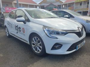 Image de l'auto-école à Sainte Rose, Ligne de Conduite 971