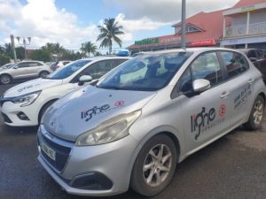 Image de l'auto-école à Sainte Rose, Ligne de Conduite 971